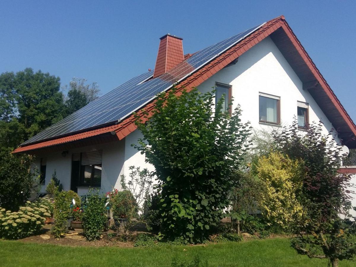Cozy Apartment In Merlsheim With Garden Nieheim Kültér fotó