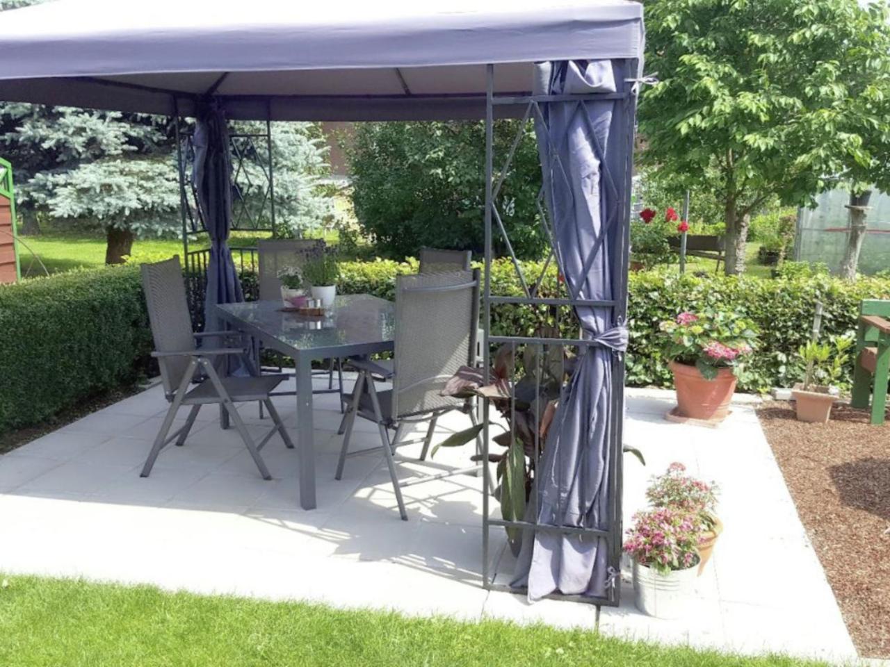 Cozy Apartment In Merlsheim With Garden Nieheim Kültér fotó